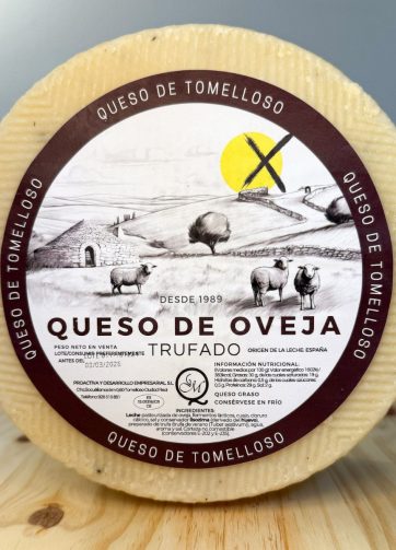 Queso Manchego de Oveja SemiCurado Trufado
