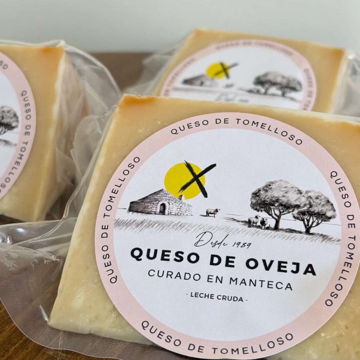 Queso Artesano de Leche Cruda de Oveja Curado en Manteca - Imagen 4